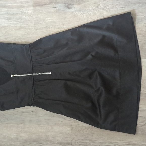 Charlotte Russe Keyhole Dress - Picture 5 of 6